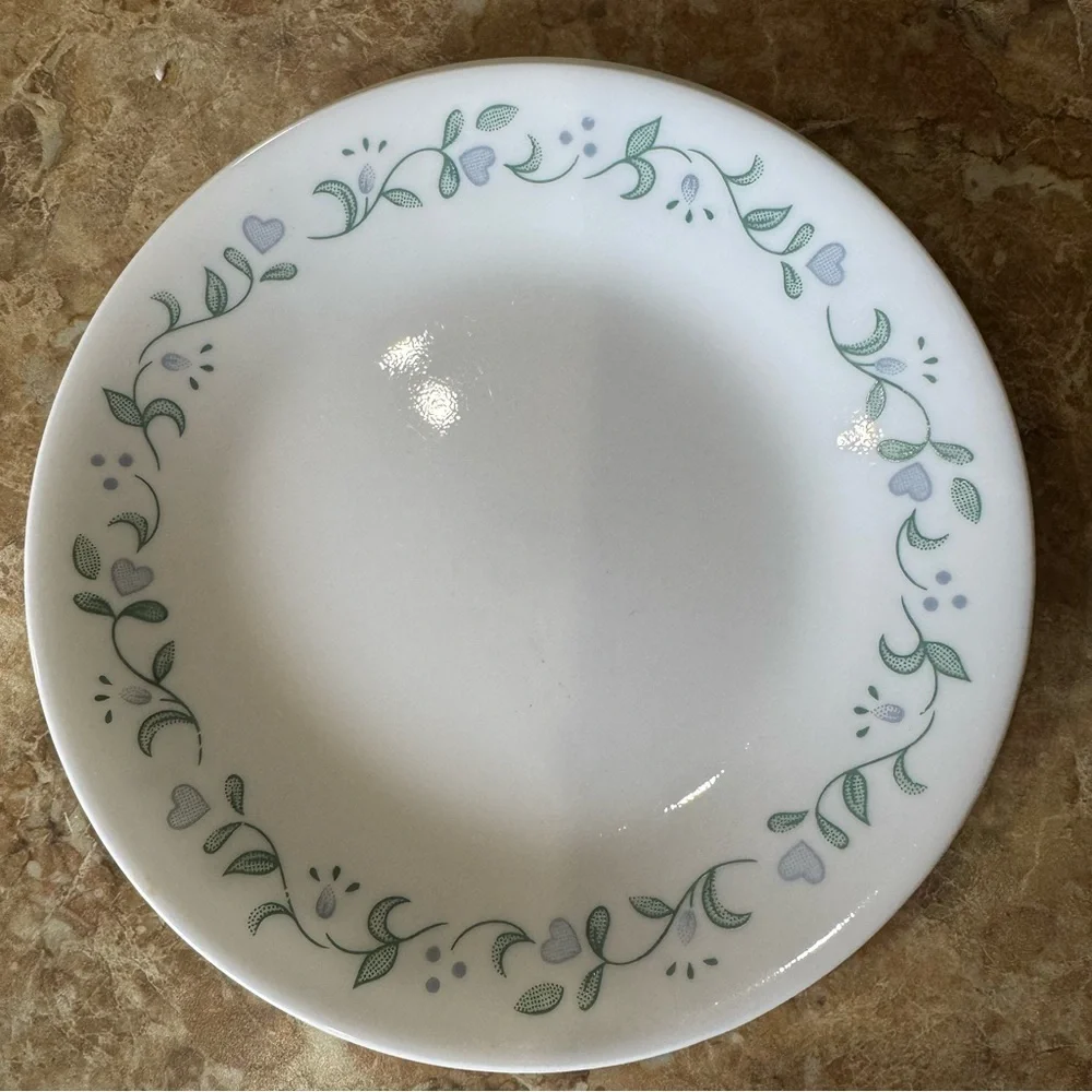Corelle Country Cottage 6.75” Wide Dessert Bread & Butter Plates Set of 4 USA